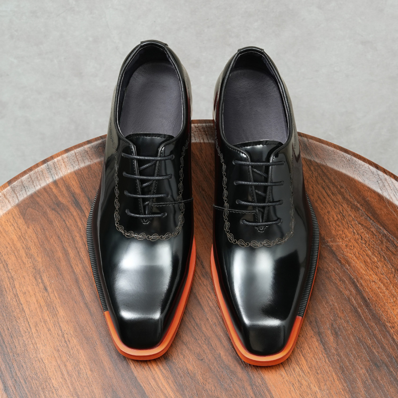 Muške Oxfordice s valovitim brogue uzorkom, koža prvog sloja teleće, britanski retro polirani kožni cipeli, poslovne formalne cipele, velike veličine, vjenčane cipele