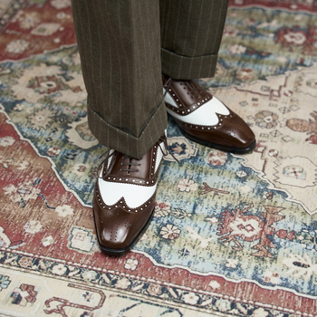 Férfi bőr brogues Oxford cipő, formális brit stílus, fekete-fehér champagne árnyalattal