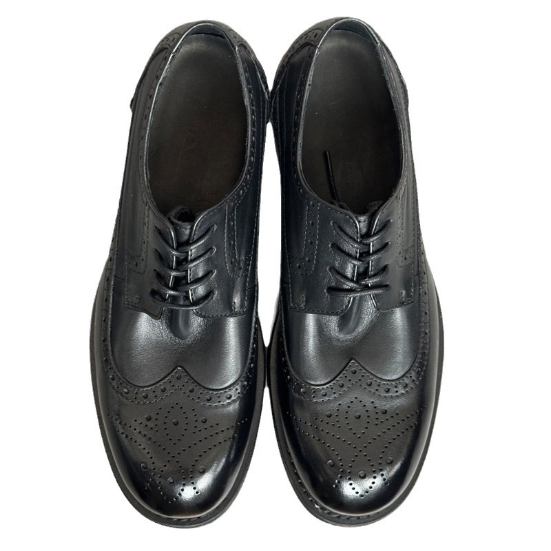 Muške kožne cipele – britanski stil brogues, ukrašeni rupičasti detalji, vezanje, prozračne za ljeto 2024