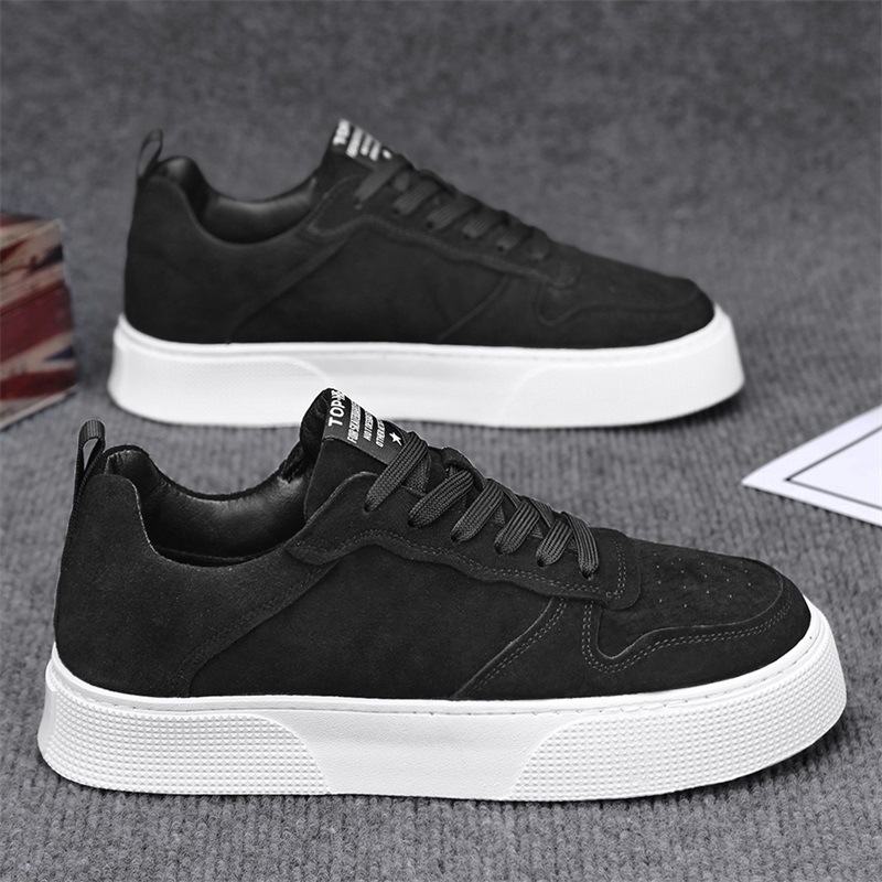 Мъжки пролетни обувки 2025 с дишаща мека подметка и цветни панели, board shoes за ежедневието