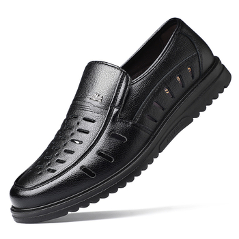 Fehér bőrszandálok férfiaknak, nyári, légáteresztő, perforált slip-on