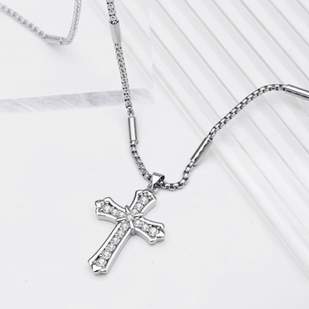 Ogrlica s križem od bijelog cirkonija, titan čelik, unisex