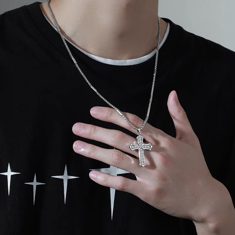 Ogrlica s križem od bijelog cirkonija, titan čelik, unisex