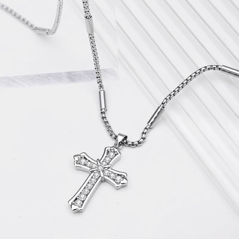 Ogrlica s križem od bijelog cirkonija, titan čelik, unisex