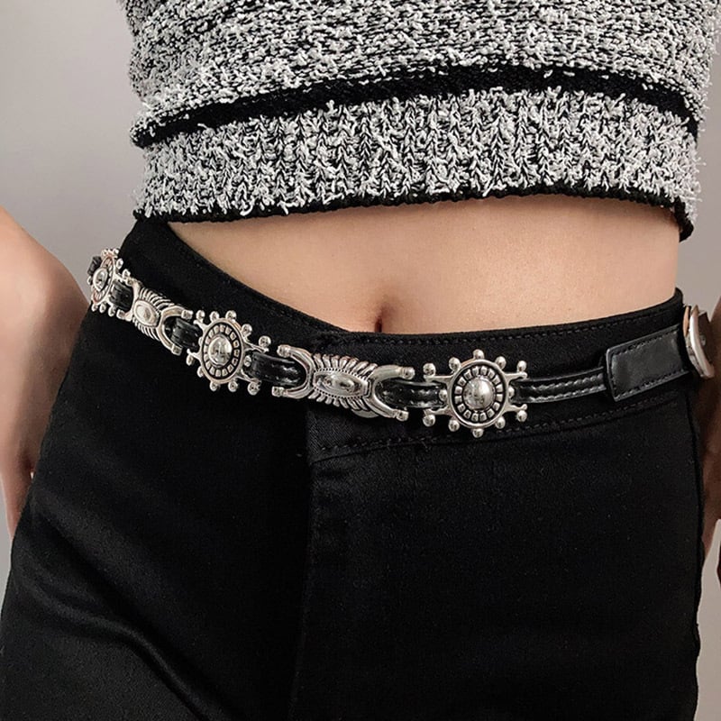 Curea din piele gravată în stil american retro, cu lanț de talie – accesoriu elegant și versatil pentru jeanși