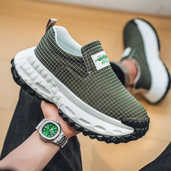 Férfi vászon Slip-On cipő Houndstooth mintával – sportos-casual lábbeli vastag talppal tavaszra–nyárra