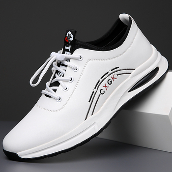 Tavaszi férfi bőrcipő, lélegző, hétköznapi sportcipő slip-on, puha talppal, csúszásmentes, fehér