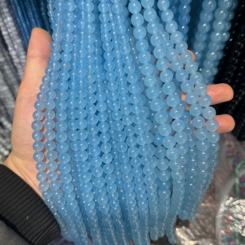 Akvamarin chalcedon slobodne perle – plave kružne perle od chalcedona za DIY nakit, komponente za narukvice i ogrlice