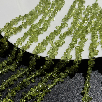 7 mm természetes peridot szabálytalan csepp alakú kristály gyöngy DIY karkötőkhöz és nyakláncokhoz