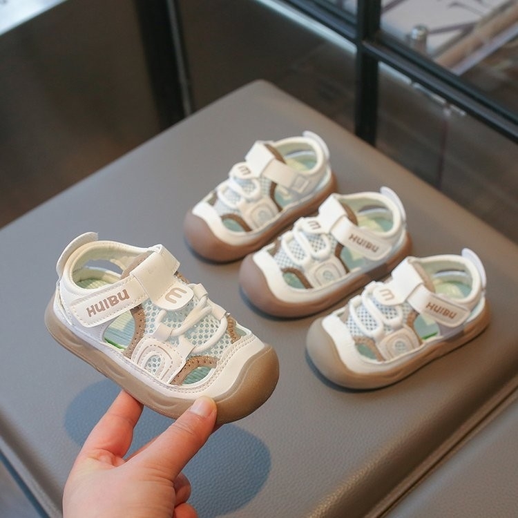 Unisex cipele za bebe i malu djecu, ljeto 2026 — mekana potplata, zatvoren prst, prozračni mrežasti gornji dio, Velcro zatvarač, sandale za plažu