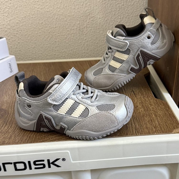 Dječje sportske tenisice, proljeće 2026, djevojački retro Forrest Gump stil, mrežasti gornji dio, mekana potplat, protuklizna potplat, casual tenisice za djecu