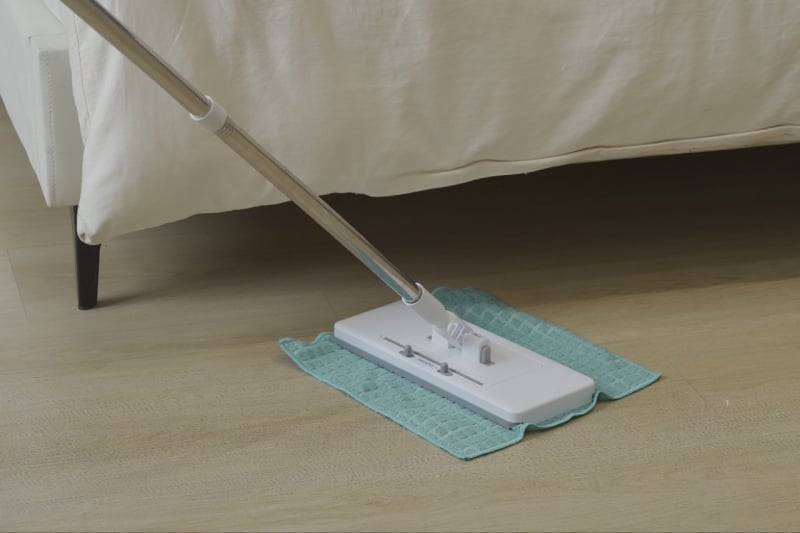 Mop s klipom za krpu, bez dodirivanja, suho i mokro čišćenje, teleskopska ručka 80–130 cm, mikrovlaknasta krpa