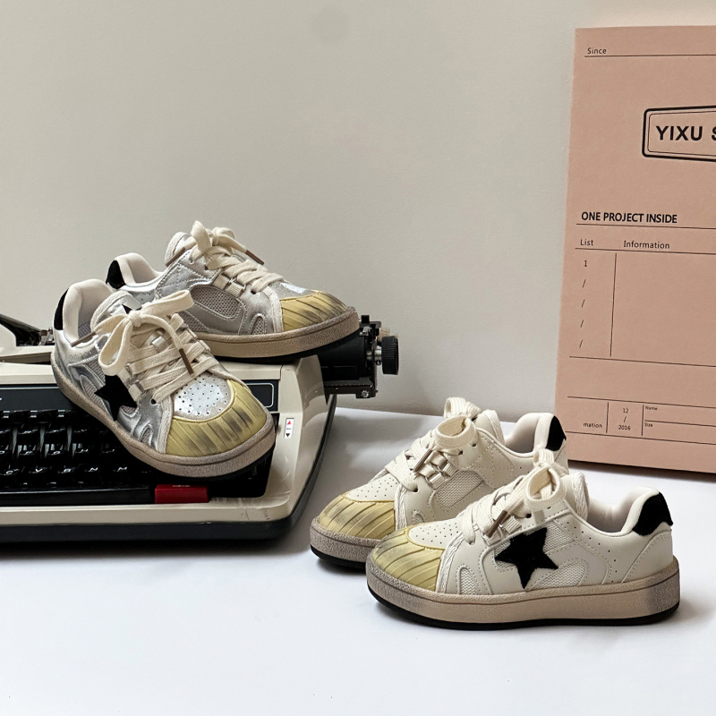 Dječje sportske tenisice, jesen 2025, unisex, retro zvjezdasti dizajn, bijele svakodnevne tenisice