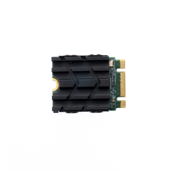 M.2 NVMe SSD hűtőbordával, 2230 formátum, alumínium ház, szilikon alapú hővezető paszta mellékelve