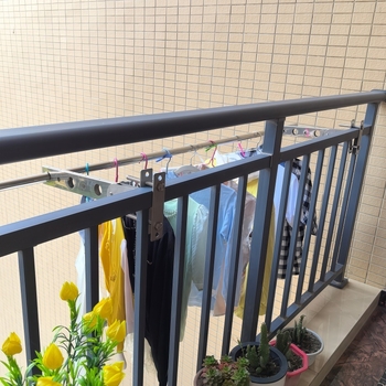 Stalak za sušenje odjeće s zaštitom na ogradi, sklopivi bez bušenja, mreža protiv krađe za balkon