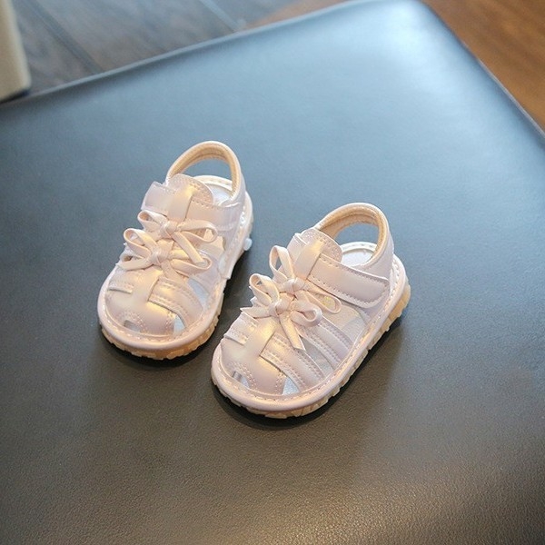 Ljetnje nove cipele za bebe – cipele za hodanje sa zatvorenim prstom, stil princeze, piskave, otporne na habanje i protuklizne za vanjsku upotrebu