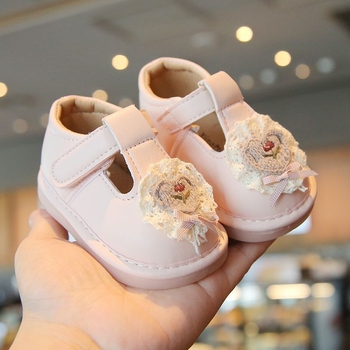 Lányoknak készült baba- és totyogócipő, puha talppal, csúszásmentes, hercegnő-stílus, Velcro-zárás