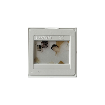 Card creativ din film – pandantiv lucrat manual, cu card Polaroid transparent pentru fanii idolului