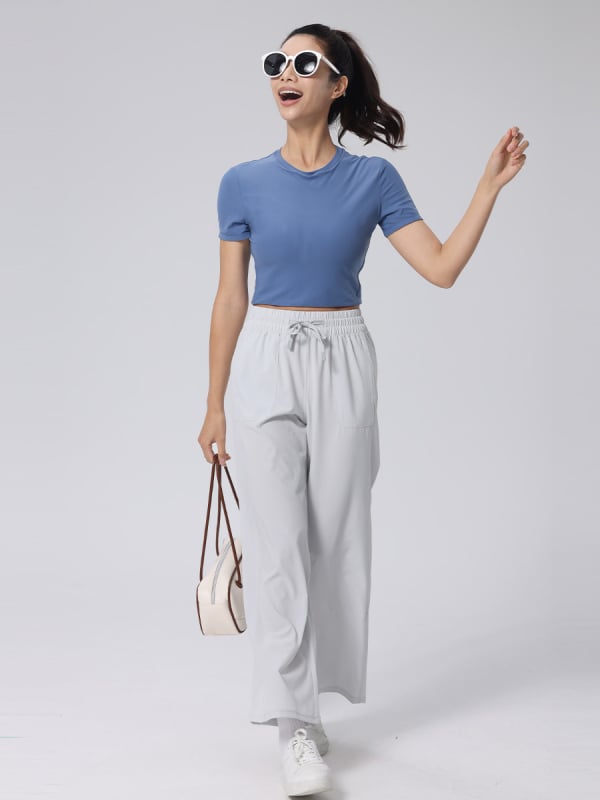 Női rövid ujjú jóga topp, crop, karcsú szabás, kerek nyak, gyorsan száradó, légáteresztő, anyag: nylon 85% / spandex 15%
