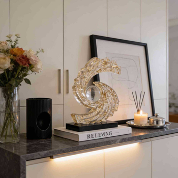 Ornament decorativ din rășină auriu pentru living, stil nordic