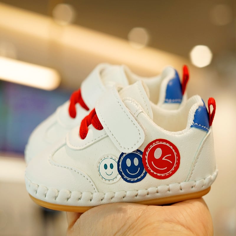 Puha talpú baba járócipő, csúszásmentes, 0–12 hónap, tavasz–ősz, Velcro-zárás, rajzolt minta