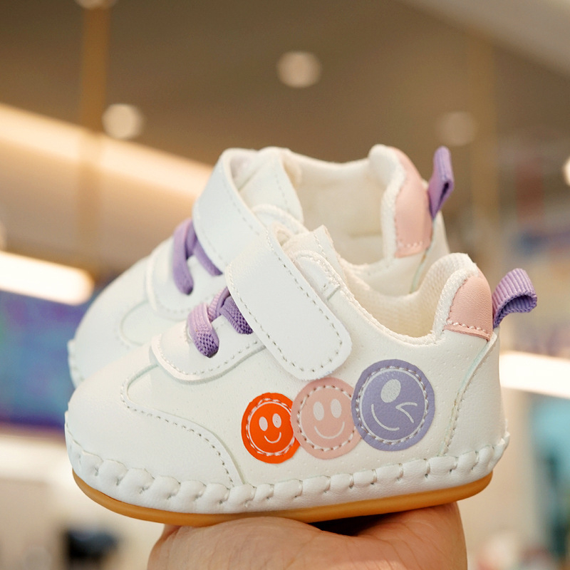 Puha talpú baba járócipő, csúszásmentes, 0–12 hónap, tavasz–ősz, Velcro-zárás, rajzolt minta