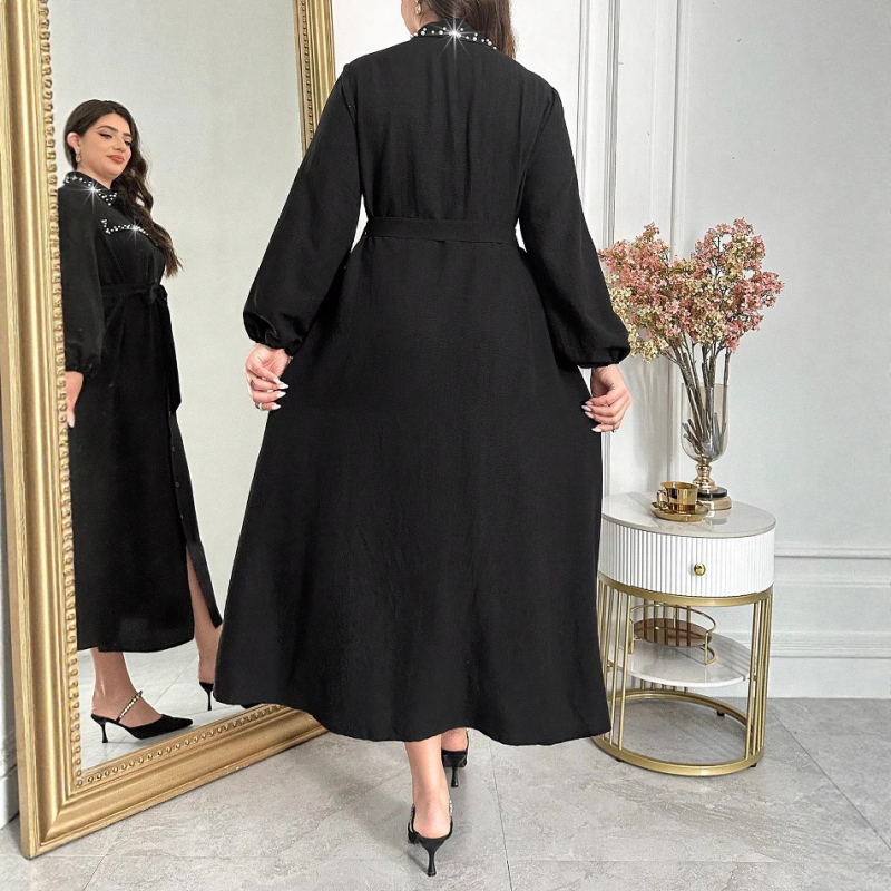 Rochie în stil Hepburn și Chanel, neagră, lungă, în croială A-line cu talie subliniată pentru primăvară-toamnă