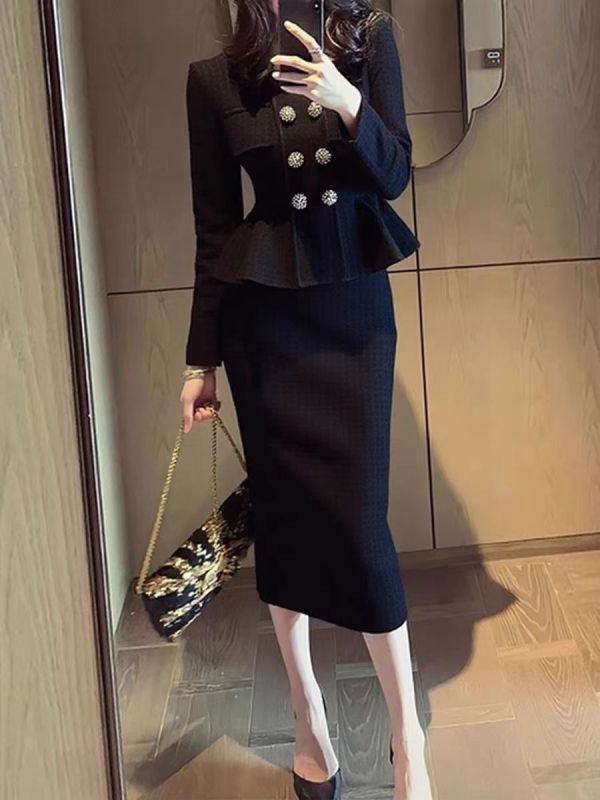Zimski ženski komplet s crnim sakom i midi suknjom, elegantan gradski stil