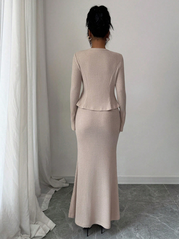 Jesensko-zimski set: kaput i pleteni džemper uz dugu suknju, elegantan ženski outfit, 2025 novi model