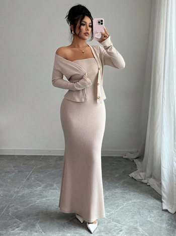 Jesensko-zimski set: kaput i pleteni džemper uz dugu suknju, elegantan ženski outfit, 2025 novi model