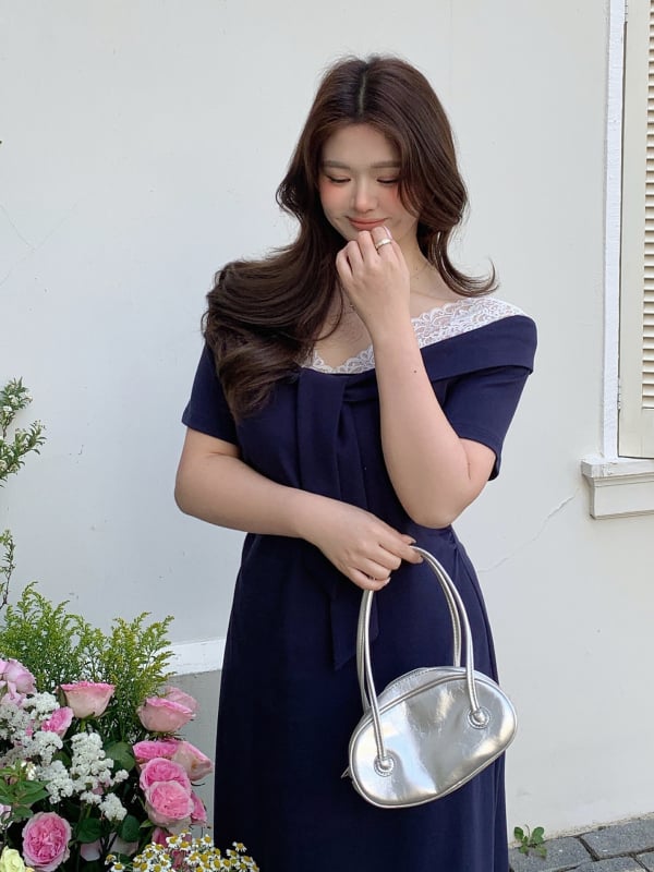 Rochie plus-size în stil socialite, primăvara 2026, inspirată de stilul franțuzesc, talie accentuată, lungă, din bumbac și elastan, 224197
