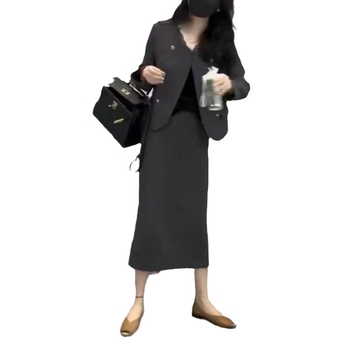 23069 Proljetni modni set: bluza s dugim rukavima i midi suknja sa stražnjim prorezom