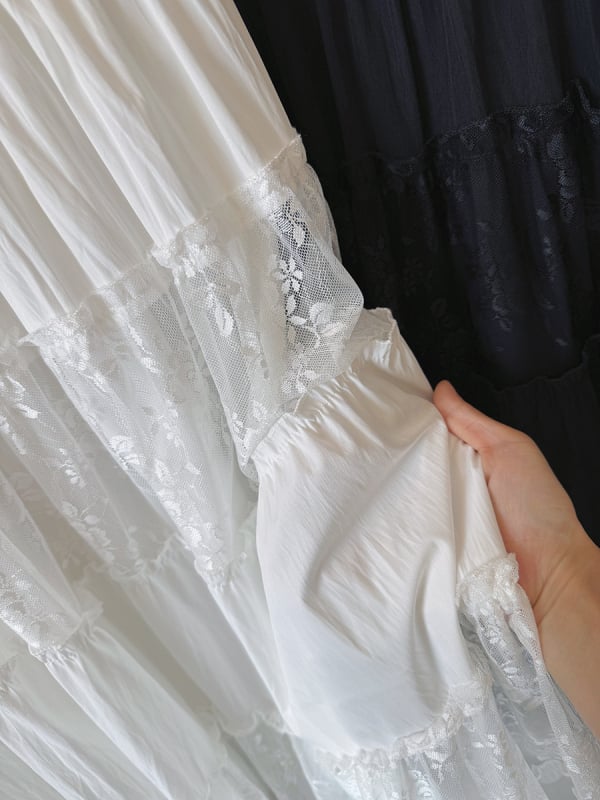 Bijela tutu suknja s patchworkom od čipke, inspirirana baletom, srednje dužine, ljeto