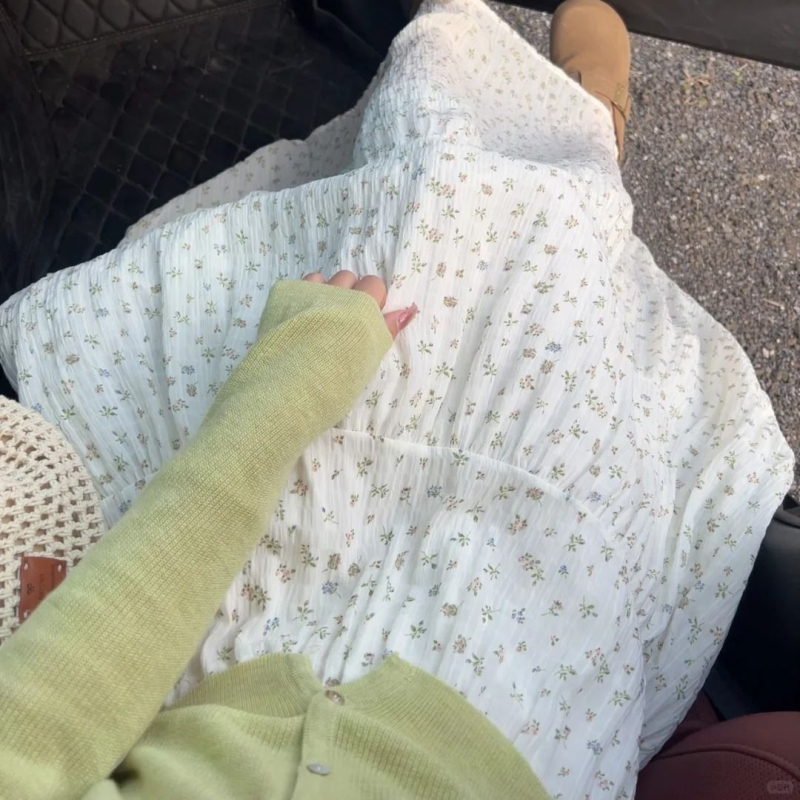 Šifonska midi suknja s cvjetnim uzorkom, korejskog stila, s teksturiranim dojmom proljetnog, nježan i elegantan izgled za ured i svakodnevnu upotrebu