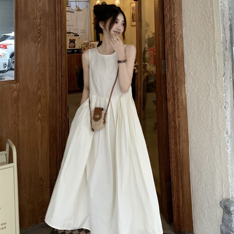 Ljetna bijela haljina bez rukava u korejskom stilu, tea-length, za nižu figuru, elegantna silueta