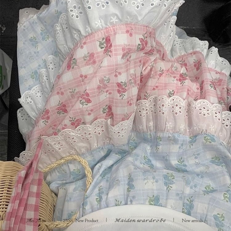 Suknja midi duljine s čipkom visokim strukom, cvjetni patchwork, vintage inspiracija, proljeće-ljeto 2026