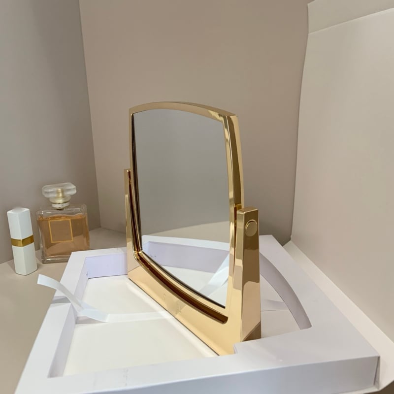 Luksuzno zlatno četvrtasto ogledalo za šminkanje s preklopom, 3D stolno ogledalo