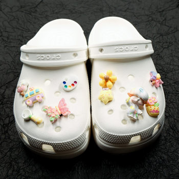 Accesorii Crocs Bubble Mart Dimoo Painter's Dream DIY flori uscate pentru pantofi premium