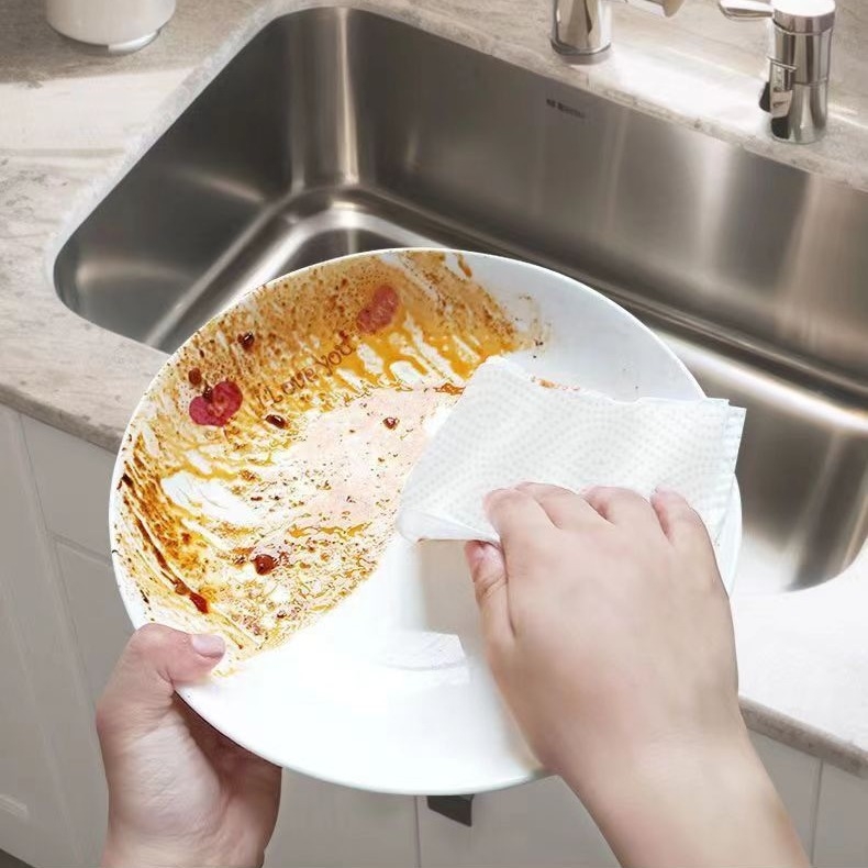 Viseće jednokratne kuhinjske papirnate krpe, dvostruko korištenje – mokro i suho, debele i upijajuće.