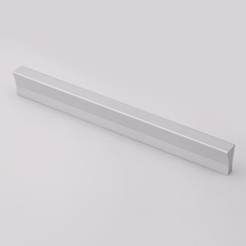 Produžena aluminijska ručka za garderobu, ravnog dizajna