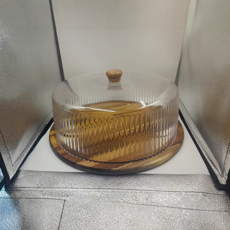 Átlátszó tálfedél, akácfa vágódeszka, tortafedél, vajtartó, porvédő fedél