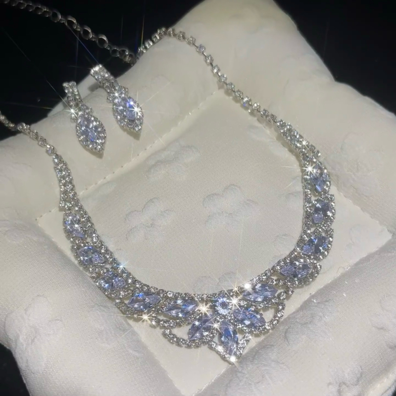 Set naušnica i ogrlica s geometrijskim kapljicama i rhinestones, inspiriran dvorcem, elegantan dodatak za žene