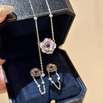 Set nakita Bauhinia s resicama – ogrlica i naušnice u elegantnom retro stilu
