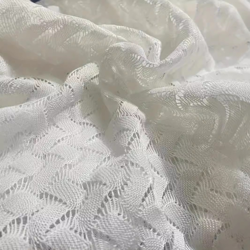 Мъжка жакардова риза от лека плетена материя с полупрозрачна лацкана яка, къс ръкав, ежедневен стил