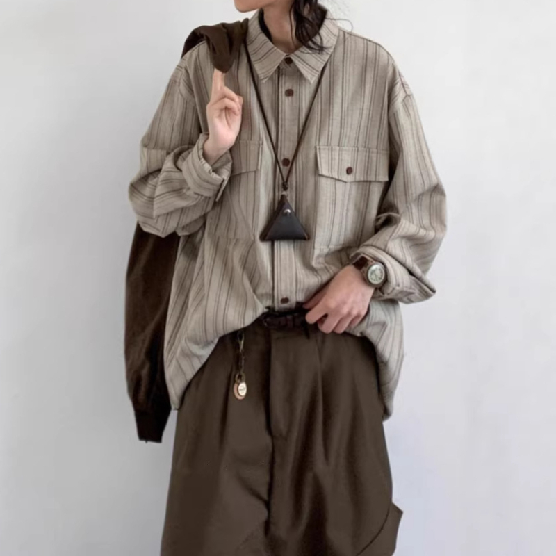 Tavasz–ősz japán retro függőleges csíkos ing, uniszex, laza szabás, mindennapi egyetemi stílus, munkaruházat, hosszú ujjú