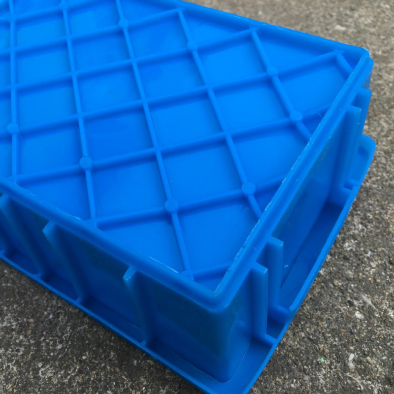 HDPE ojačana kutija za instrumente, plastična kutija za alate, standardnih dimenzija, unutarnje 155×110×50 mm, vanjske 176×123×55 mm, visoka čvrstoća, injekcijsko oblikovanje, s tiskanim logom