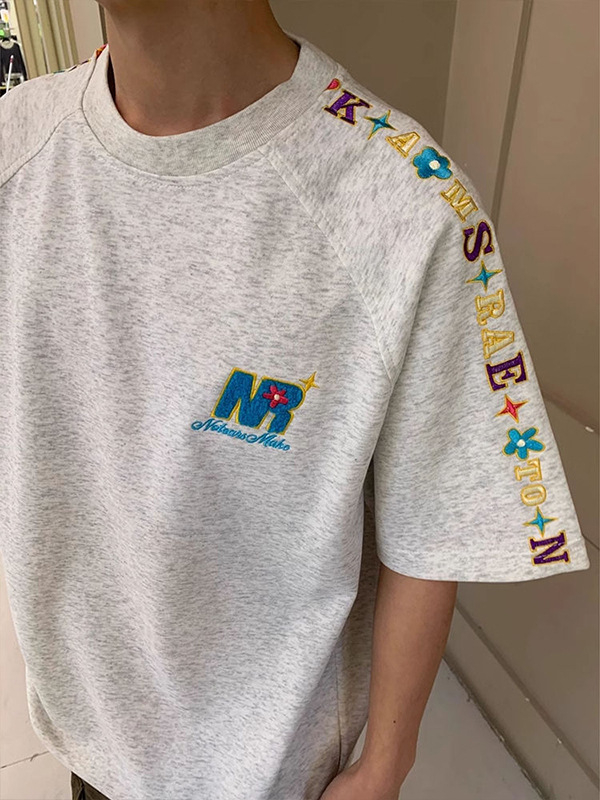 Pamut rövid ujjú póló betűkkel hímzett párhoz, lazán szabott, nyár, amerikai utcai stílus