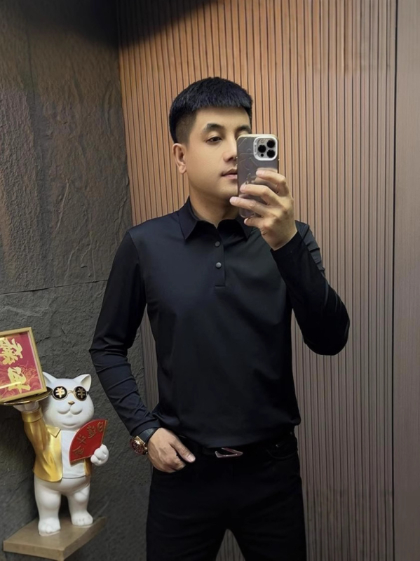 Muško polo s dugim rukavima, slim fit, jednostavna crna, jesen 2025