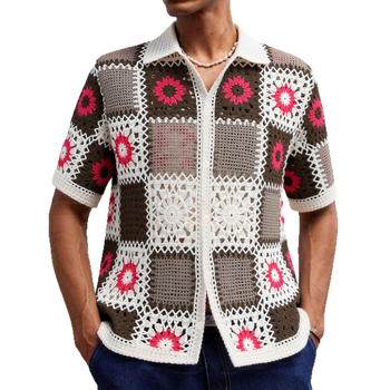 Férfi kötött polo felső, amerikai stílusú geometriai patchwork és nyitott horgolás részletekkel, rövid ujjú, SY0029