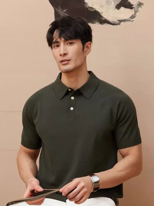 Férfi rövid ujjú polo felső, nyári laza viselet, elegáns üzleti stílus, egyszínű kötött top